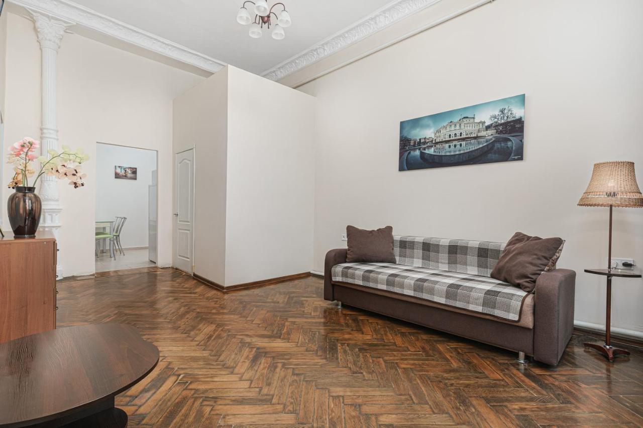 Nice Apartment In The City Center Odessa Eksteriør billede